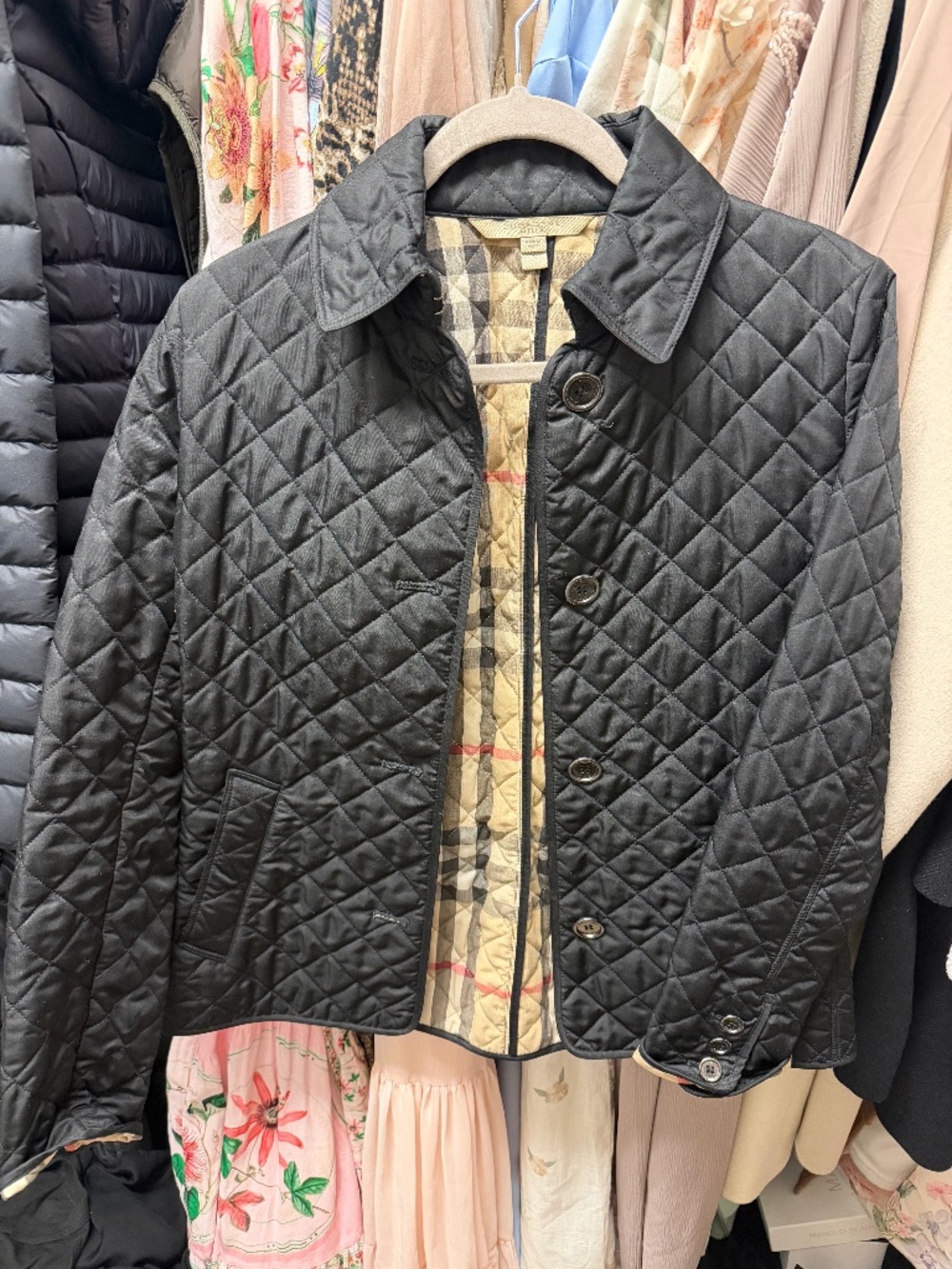 Like new Burberry jacket quilted small black